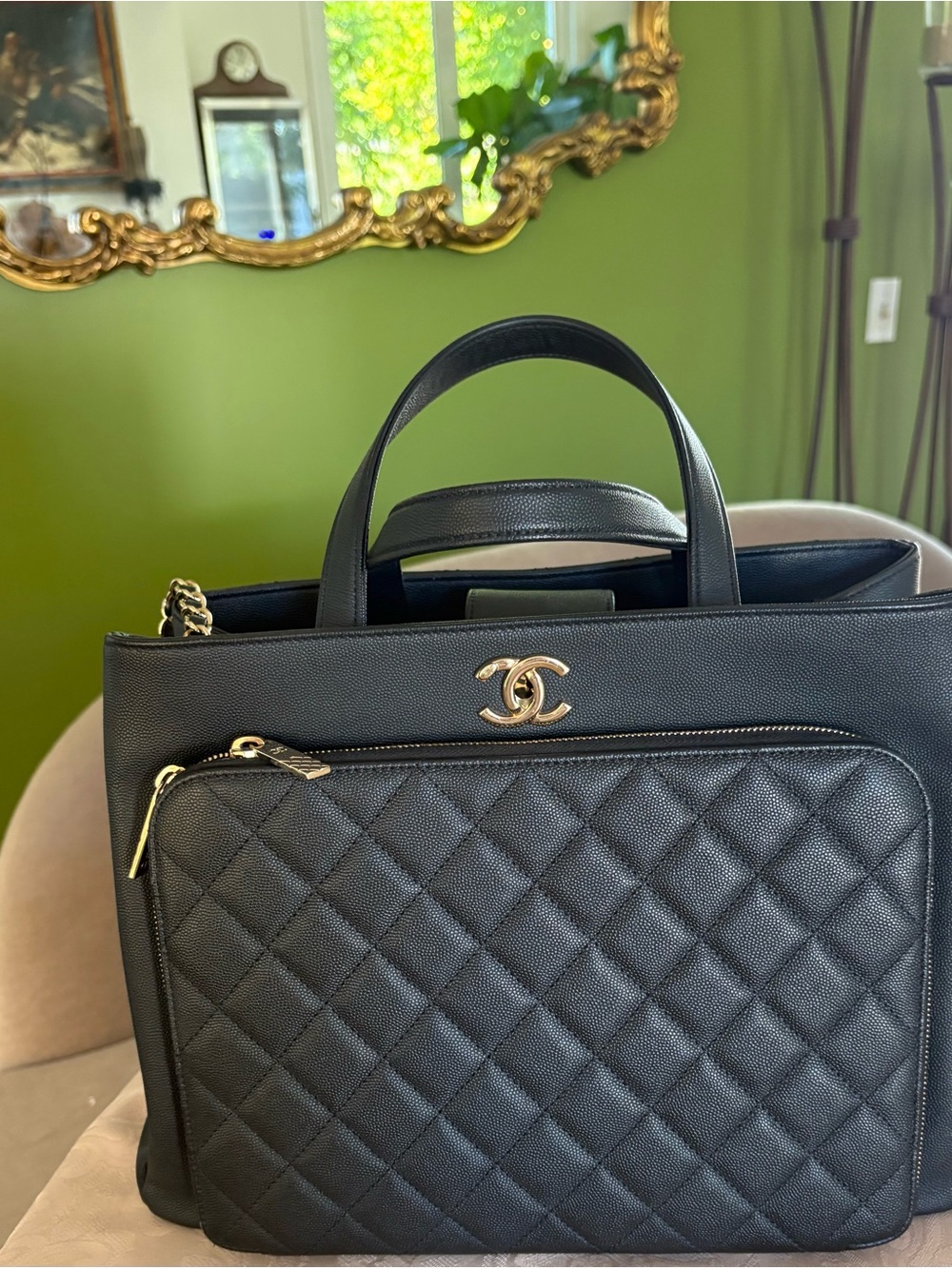 Chanel caviar tote